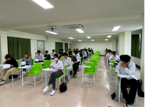 格乐大学工商管理博士留学